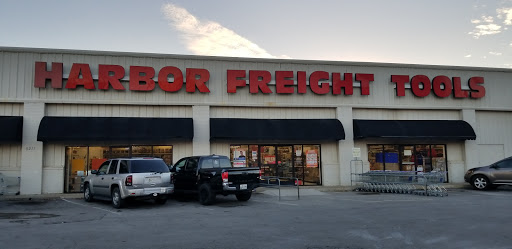 Hardware Store «Harbor Freight Tools», reviews and photos, 5211 Hickory Hollow Pkwy #101, Antioch, TN 37013, USA