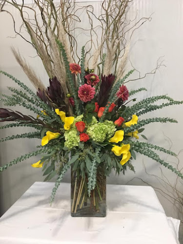 Scottsdale Floral Company/Designs by Carol