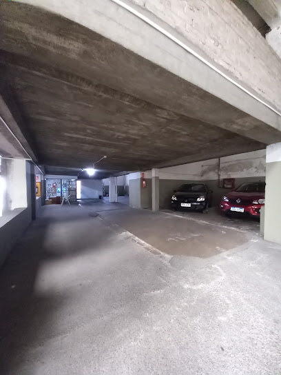 Parking / Garage Alzaibar