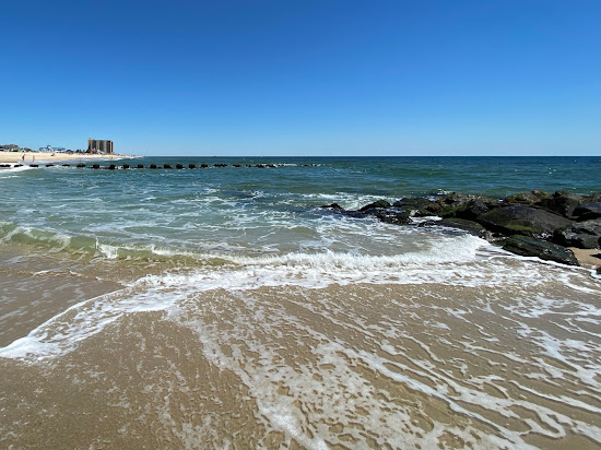 Monmouth Beach