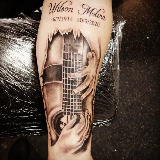 Tattoo Shop «Masterpiece Tattoo & Body Piercing», reviews and photos, 99 NH-28, Salem, NH 03079, USA