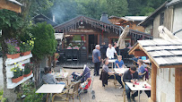 Atmosphère du Restaurant français La Crémerie des Aiguilles à Chamonix-Mont-Blanc - n°18