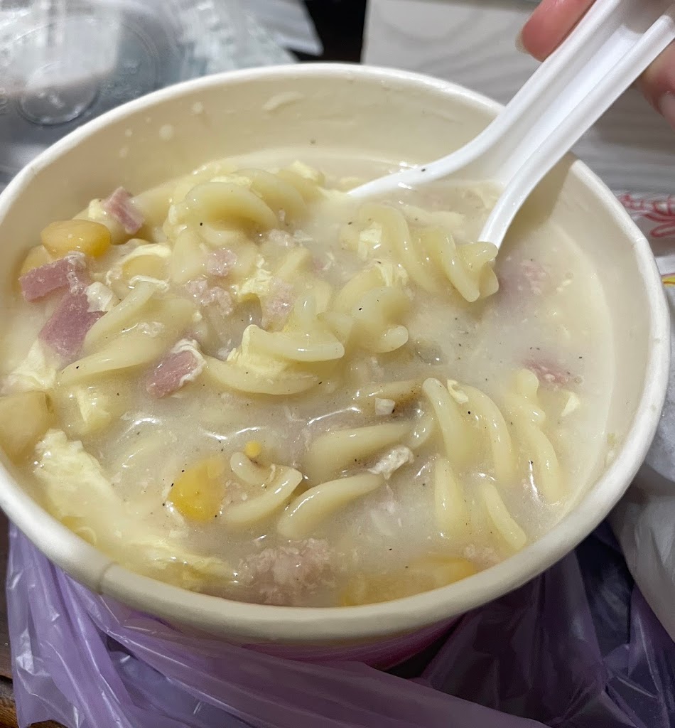 金嘟美食站—早餐、雞排、飲料店 的照片