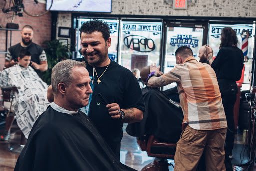 Barber Shop «hayes barber shop», reviews and photos, 43051 Hayes Rd, Sterling Heights, MI 48313, USA