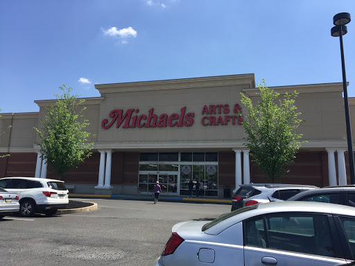 Shopping Mall «The Shops at Valley Square», reviews and photos, 1501 N Main St #200, Warrington, PA 18976, USA