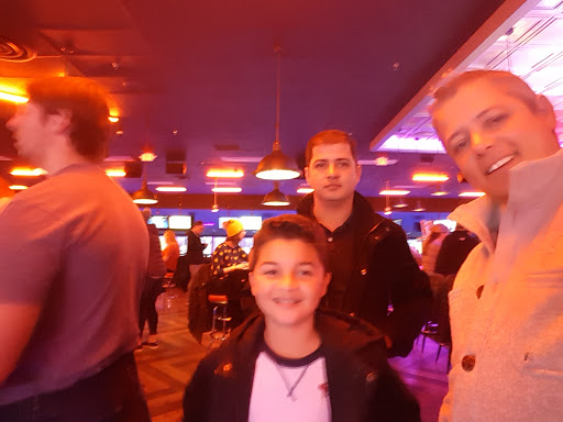 Bowling Alley «AMF Town & Country Lanes», reviews and photos, 405 Boston Turnpike, Shrewsbury, MA 01545, USA