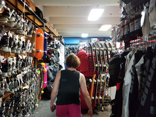 Sporting Goods Store «Play It Again Sports», reviews and photos, 10947 Manchester Rd, Kirkwood, MO 63122, USA