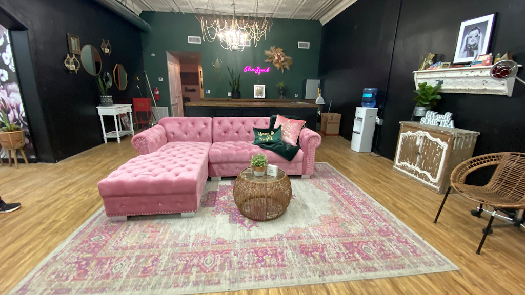 Glitz & Glam Salon 73086