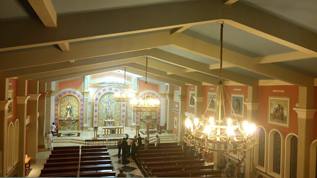 Iglesia Católica Rectoral San Josemaría Escrivá - Samborondón