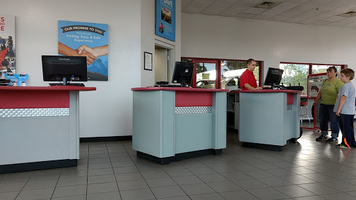 Tire Shop «Discount Tire Store - Blaine, MN», reviews and photos, 9450 Baltimore St NE, Blaine, MN 55449, USA