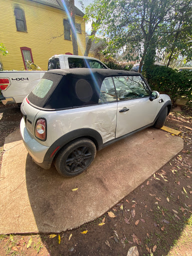 Used Auto Parts Store «B J Used Auto Parts», reviews and photos, 10823 Airline Dr, Houston, TX 77037, USA