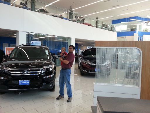 Honda Dealer «Richfield Bloomington Honda», reviews and photos, 501 W 77th St, Richfield, MN 55423, USA