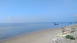 Foto von Keezhakarai Beach Bay mit geräumige küstenlinie