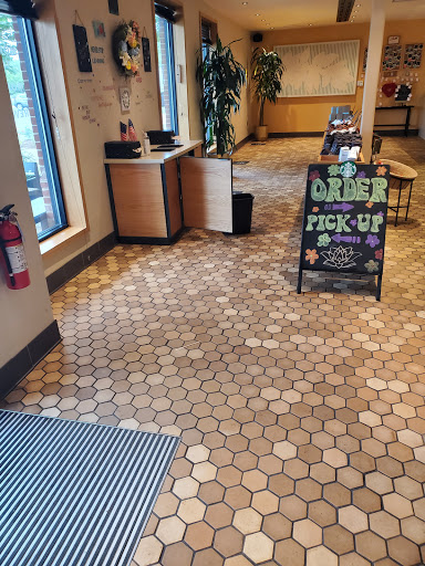 Coffee Shop «Starbucks», reviews and photos, 8104 Arlington Blvd, Falls Church, VA 22042, USA