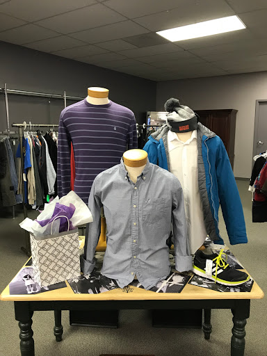 Consignment Shop «Wears Like New Consignment Shop», reviews and photos, 1207 Market St, Lemoyne, PA 17043, USA