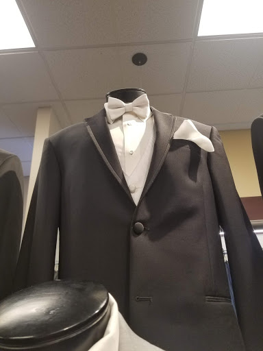 Bridal Shop «Bridal Exclusives», reviews and photos, 16850 SW 72nd Ave, Portland, OR 97224, USA