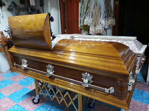 FUNERALES HERMANOS REYNOSO en Teziutlan