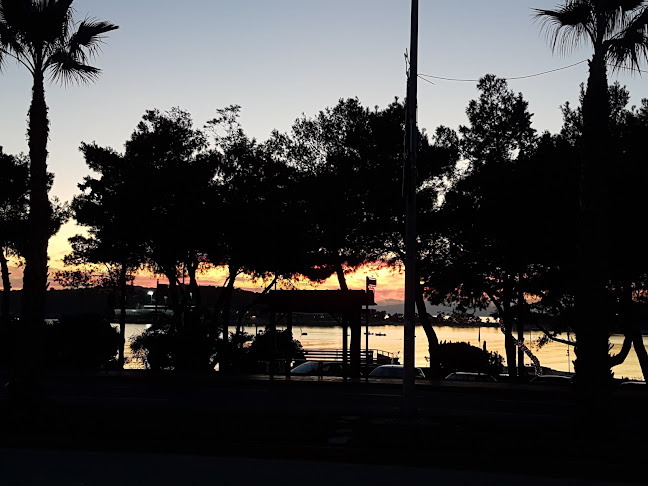 Βουλιαγμένη 166 71