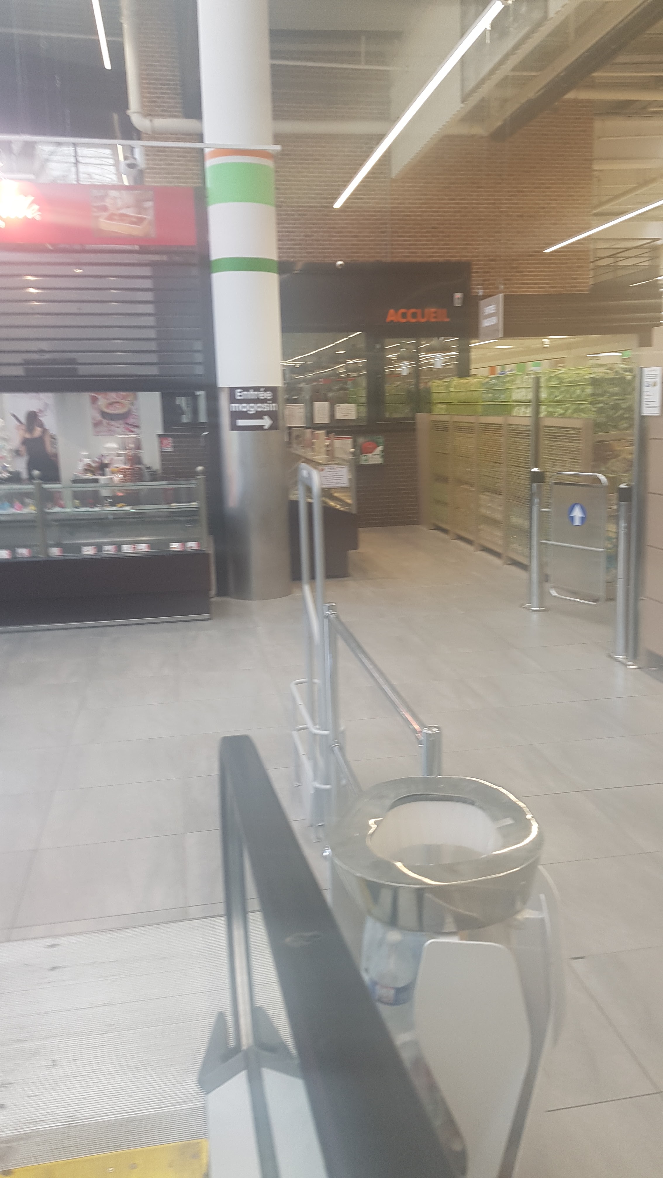 Photo n° 16 de l'avis de yto.i fait le 08/08/2019 à 13:17