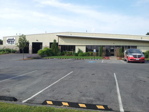 Used Tire Shop «Used Tire Warehouse, Inc.», reviews and photos, 4 Thatcher Ln, Wareham, MA 02571, USA
