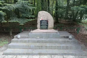 Pomnik Pamięci Żołnierzy Armii Krajowej image
