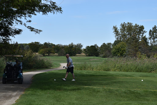 Golf Course «Boone Creek Golf Course», reviews and photos, 6912 Mason Hill Rd, Bull Valley, IL 60050, USA