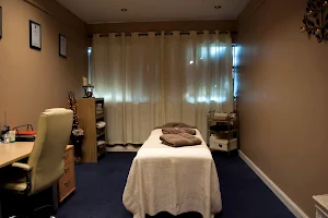 Michelle Harte Neuromuscluar Physical Therapy/ Reflexology image