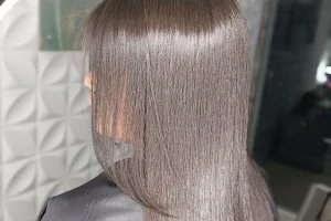 Flávia Moreira Hair Studio image