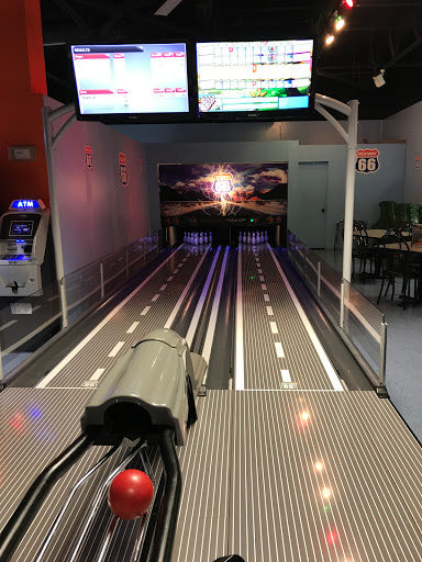 Bowling Alley «Strikes & Spares Entertainment Center», reviews and photos, 5419 N. Grape Rd., Mishawaka, IN 46545, USA