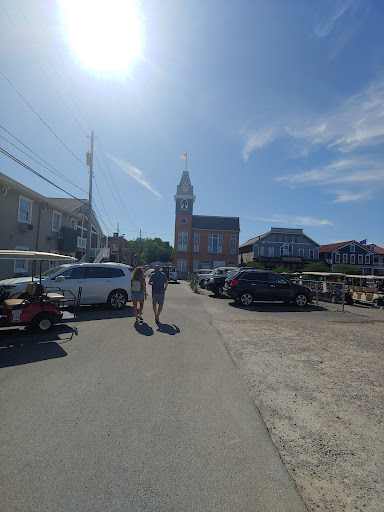 Bar «Beer Barrel Saloon», reviews and photos, 324 Delaware Ave, Put-In-Bay, OH 43456, USA