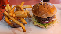 Plats et boissons du Restaurant casher Burger One Snack Restaurant K à Antibes - n°1