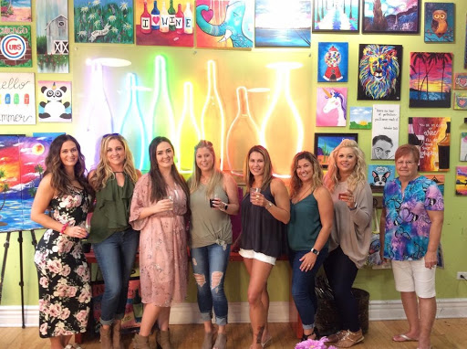 Party Planner «Bottle & Bottega La Grange», reviews and photos, 1 W Harris Ave, La Grange, IL 60525, USA