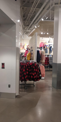 Shopping Mall «Solomon Pond Mall», reviews and photos, 601 Donald Lynch Blvd, Marlborough, MA 01752, USA