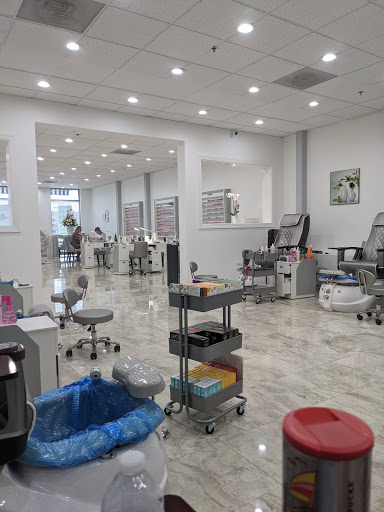 Shopping Mall «Jefferson Crossing Shopping Center», reviews and photos, 188 Flowing Springs Rd, Charles Town, WV 25414, USA