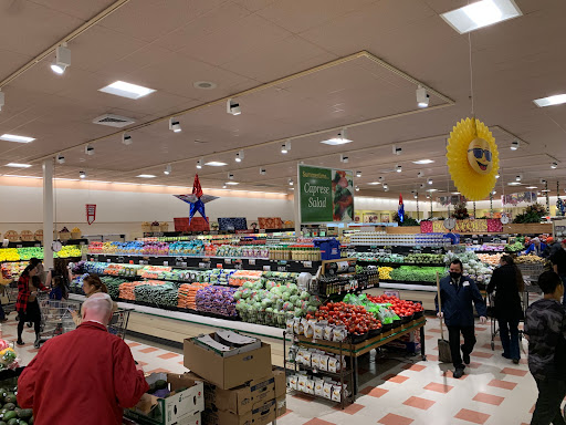 Grocery Store «Market Basket», reviews and photos, 170 Everett Ave, Chelsea, MA 02150, USA