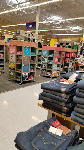 Sporting Goods Store «Academy Sports + Outdoors», reviews and photos, 3641 Lake Emma Rd, Lake Mary, FL 32746, USA