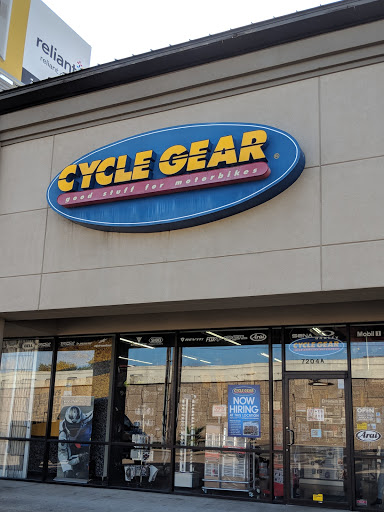 Motorcycle Parts Store «Cycle Gear», reviews and photos, 7204 Southwest Fwy, Houston, TX 77074, USA