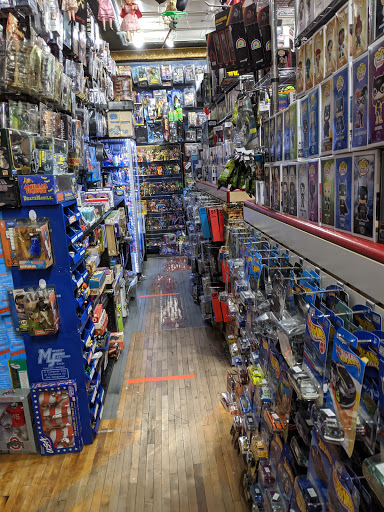 Toy Store «Big Fun Columbus», reviews and photos, 672 N High St, Columbus, OH 43215, USA