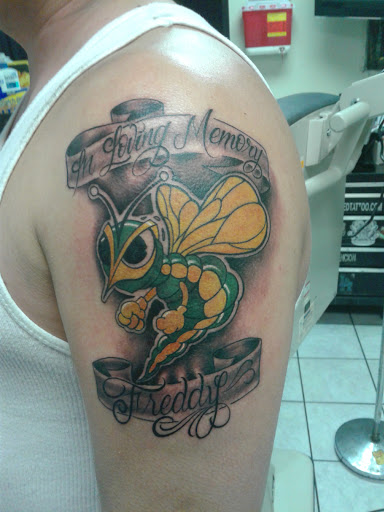 Tattoo Shop «Unlimited Tattoo», reviews and photos, 359 S Irwindale Ave, Azusa, CA 91702, USA