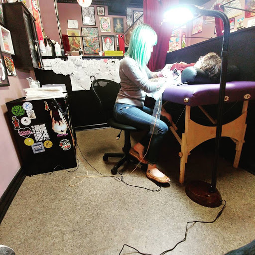 Tattoo Shop «Black Rabbit Tattoo», reviews and photos, 17 N Belmont Ave, Richmond, VA 23221, USA