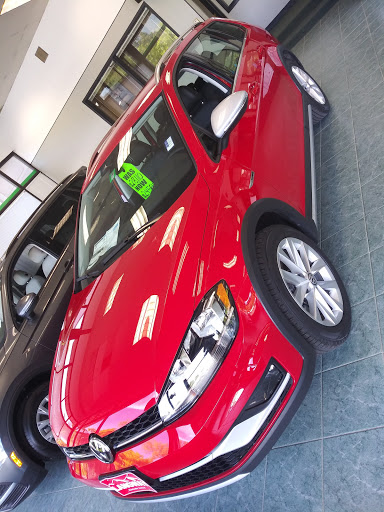 Volkswagen Dealer «Langway Chevrolet Volkswagen Of Manchester Center, Vt», reviews and photos, 4847 Main St, Manchester Center, VT 05255, USA