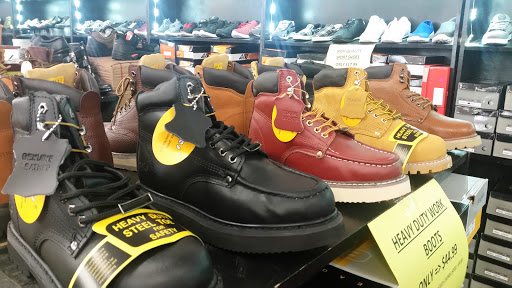 Shoe Store «Footsies Shoe Warehouse», reviews and photos, 1077 Baker St, Costa Mesa, CA 92626, USA