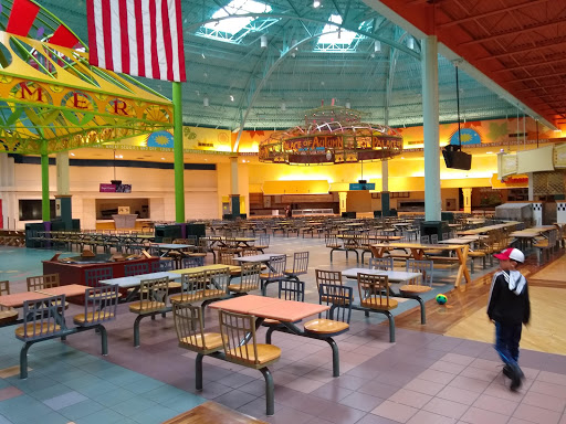 Outlet Mall «St. Louis Outlet Mall», reviews and photos, 5555 St.Louis Mills Blvd, Hazelwood, MO 63042, USA