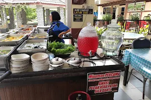 Restoran Puncak image