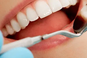 Dentist 24 Hours image