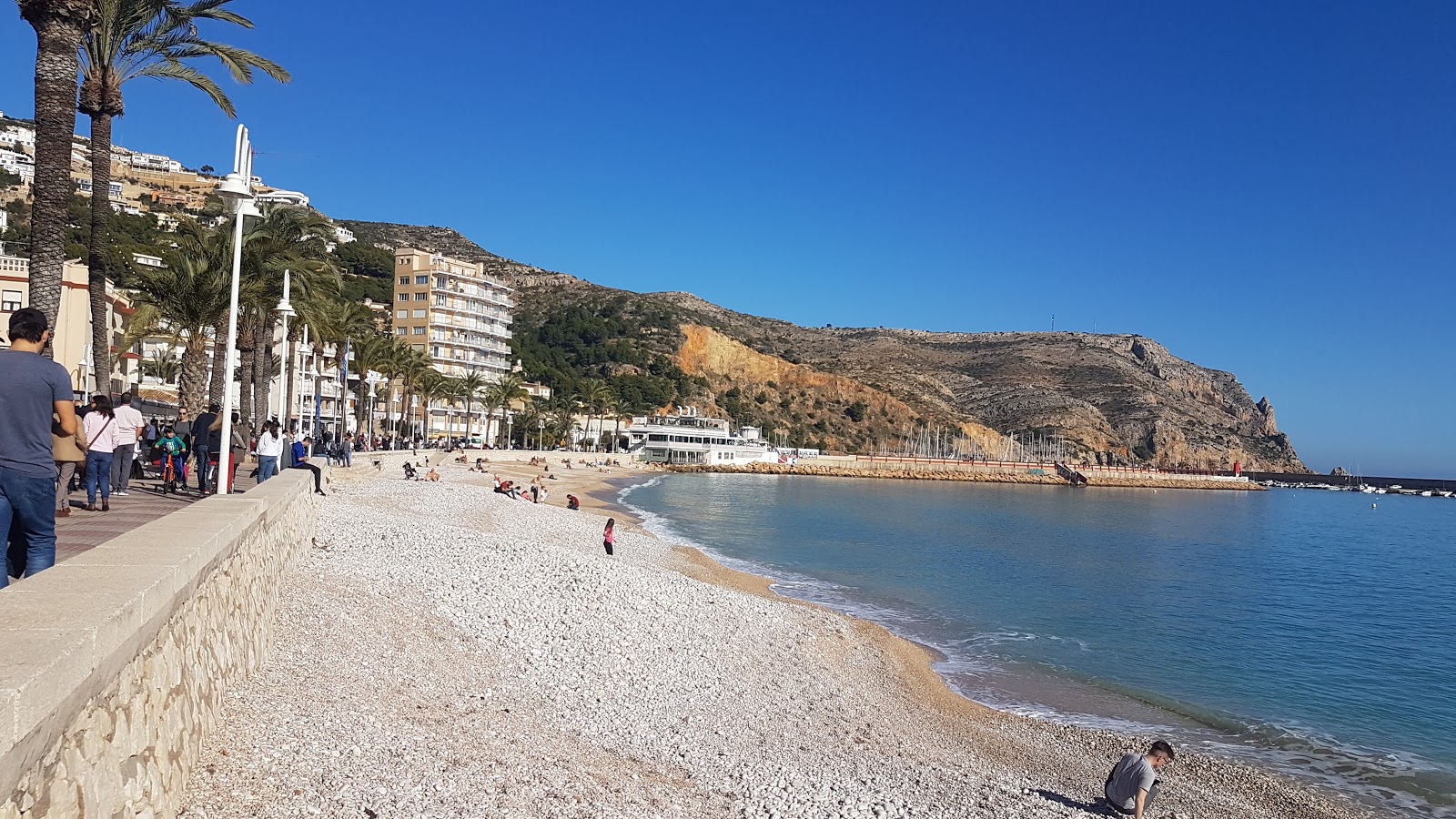 Foto av Playa del Montanar med liten vik