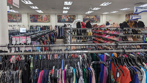 Thrift Store «Goodwill St Petersburg Store», reviews and photos