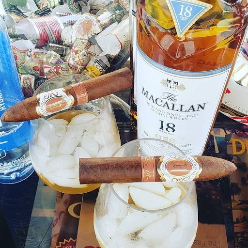 Tobacco Shop «Nyack Tobacco Co Inc», reviews and photos, 140 Main St, Nyack, NY 10960, USA