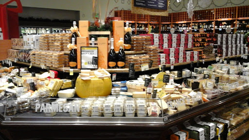 Grocery Store «Whole Foods Market», reviews and photos, 1050 Gayley Ave, Los Angeles, CA 90024, USA