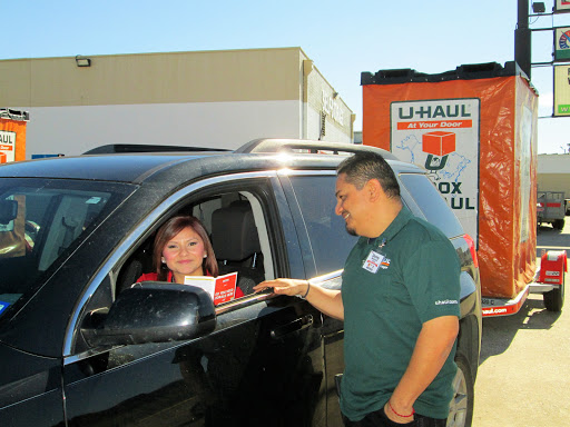 Truck Rental Agency «U-Haul Moving & Storage of Crosstown», reviews and photos, 3611 S Port Ave, Corpus Christi, TX 78415, USA